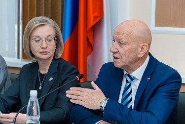 Повышение зарплат «указникам», субсидии на капремонт, индексация коммунальных расходов…